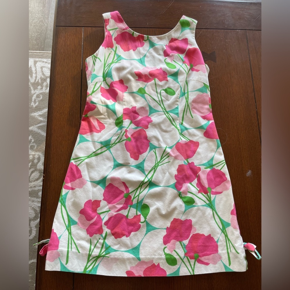Lilly Pulitzer Spring/Summer Dress with Pink Floral & Green Stems